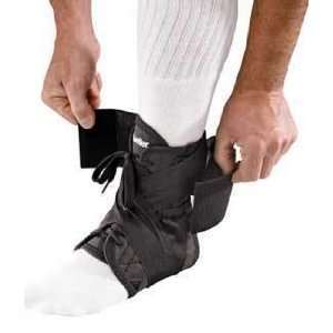  Mueller Soft Ankle Brace w/Ultra Straps Medium 41332 