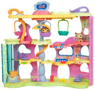  Hasbro Littlest Pet Shop Round & Round Pet Town: Toys 