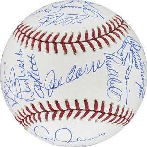  New York Yankees 1998 Team Signed Baseball: Sports 