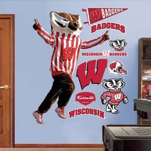  Wisconsin Mascot Bucky Badger Fathead NIB 