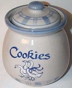 Louisville Stoneware GAGGLE OF GEESE Cookie Jar  