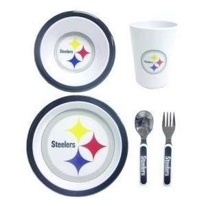   Childrens 5 Piece Dinner Set by Duck House Sports: Sports & Outdoors