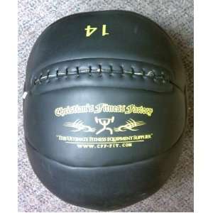  CFF 14 lb Medicine Ball   Wall Ball