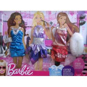   Party Fashions & Accessories w Faux Fur Stole (2009): Toys & Games