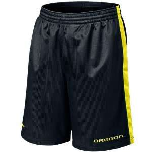   : Nike Oregon Ducks Black Layup Basketball Shorts: Sports & Outdoors