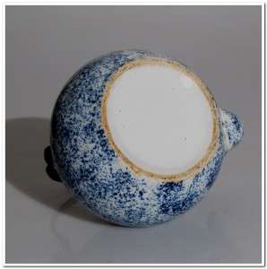 ANTIQUE CHINESE CERAMIC TEA POT . LOVELY OLD PIECE WITH BLUE SPATTERED 