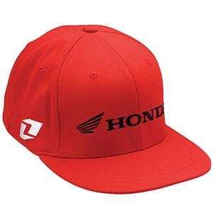   One Industries Honda 250 Flexfit Hat   Large/X Large/Red Automotive
