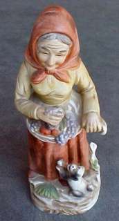 HOMCO OLD LADY w/GRAPES IN BASKET Figurine  