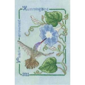   Crowned Hummingbird 2011   Cross Stitch Pattern: Arts, Crafts & Sewing