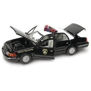    Gearbox 1/43 Wyoming State Police Ford Crown Vic Toys & Games
