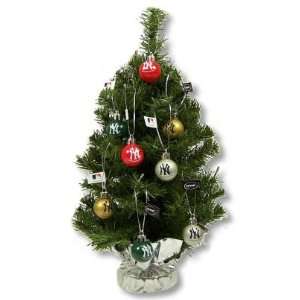  New York Yankees 16 inch Tree Set Christmas Tree and 