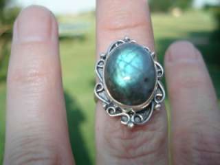   CRAFTED 8.00cts OVAL LABRADORITE .925 SILVER RING SZ 6.5 SOLITAIRE
