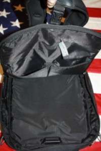 SWISS ARMY MESSENGER TRAVEL BAG Shoulder & Backpack Briefcase EUC 
