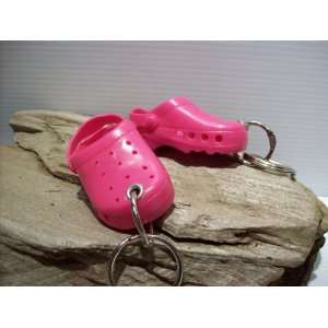  Novelty Pair of Pink Shoe Key Chains 