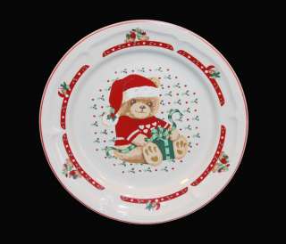  Christmas Theodore Bear w/Present Dinner Plates VHTF Design  