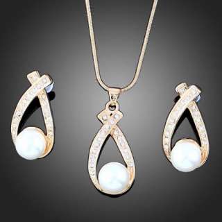   Girls Rhinestone Swarovski Crystal Pearl fashion necklace earrings Set