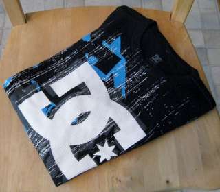 DC Logo Design Graphic Black LS Thermal T Shirt S  