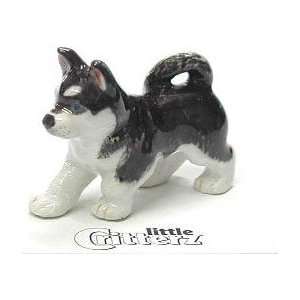  HUSKY SIBERIAN Puppy Dog stands back Bering New Figurine 
