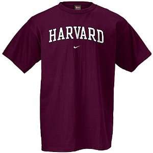  Harvard Classic Short Sleeve Tee Shirt by Nike: Sports 