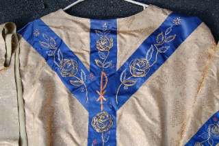 Fine older Marian Vestment Set + Cope, Chasuble, Dalmatic, Tunic & 3 