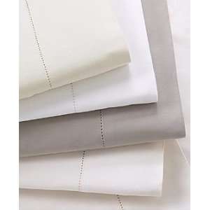  Hotel Collection 600T Ivory Queen Extra Deep Flat Sheet 