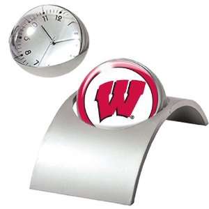  Wisconsin Badgers NCAA Spinning Clock: Sports & Outdoors