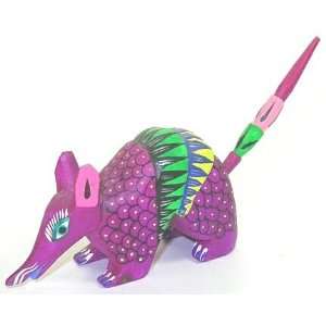  Armadillo 5.25 Inch Oaxacan Wood Carving: Home & Kitchen