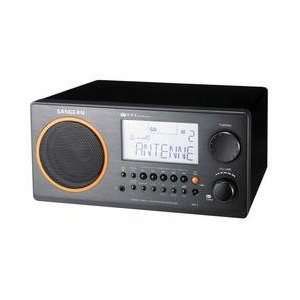  Black Digital AM/FM Table Top Radio: Electronics