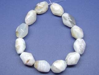 12 WHITE Blue Peruvian Opal Nugget Beads 11x15mm K3548  