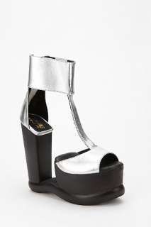 UrbanOutfitters  Jeffrey Campbell Jumper Wedge