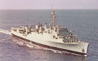 USS POINT DEFIANCE LSD 31   NAVY SHIP POSTCARD  