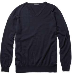   Clothing > Knitwear > V necks > Albion V Neck Cashmere Sweater