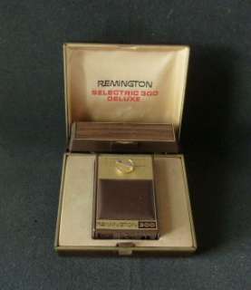 Remington Selectric 300 Deluxe 70er Box & Netzteil TOP  