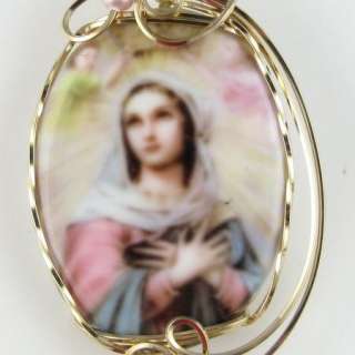 Virgin Mother Mary Porcelain Cameo Pendant 14K Rolled Gold  