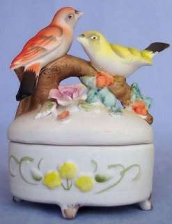 Hand Painted PORCELAIN SONG BIRDS TRINKET BOX JAPAN  